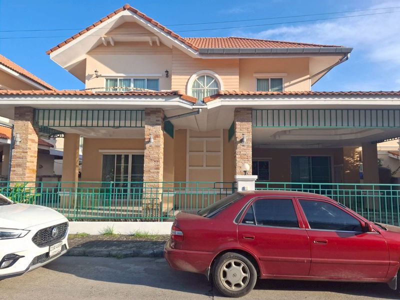 3 Bedroom House For Rent In Chai Sathan, Chiang Mai