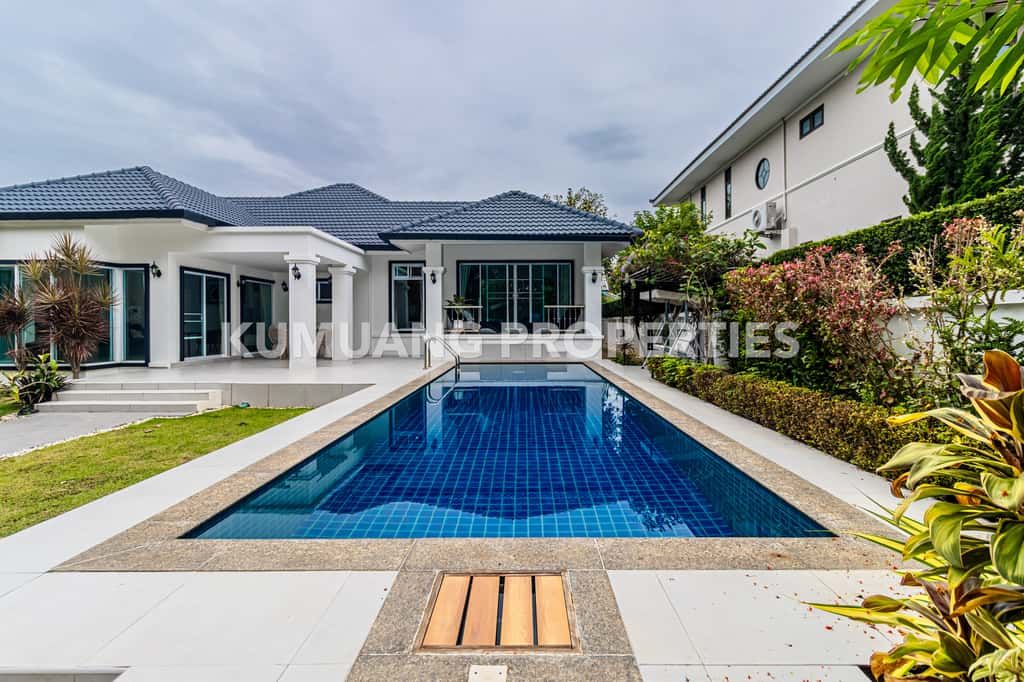 4 Bedroom House For Rent In Nam Phrae, Chiang Mai