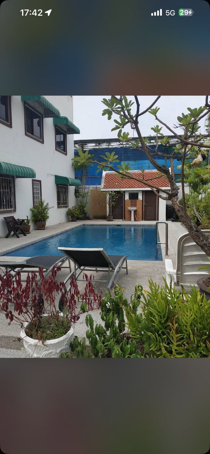 2 Bedroom Townhouse For Rent In Nong Prue, Chon Buri