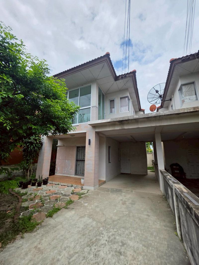 32 Bedroom House For Rent At Hometown Sriracha Village