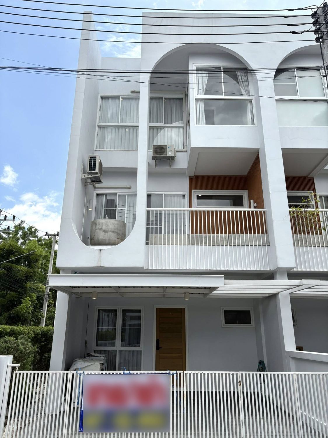 3 Bedroom Townhouse For Rent At Monotown 3 San Phi Suea