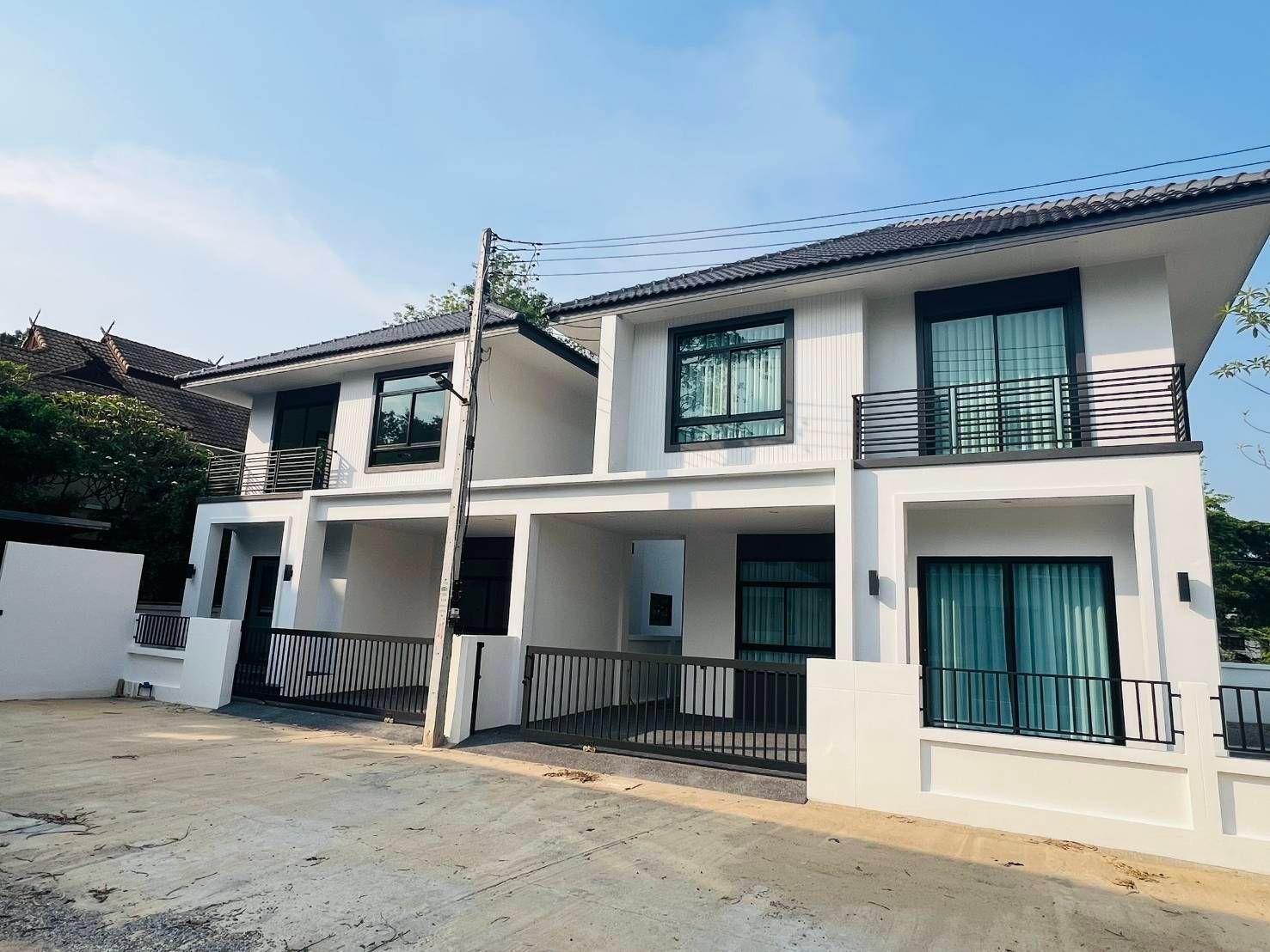 3 Bedroom House For Rent In Ban Waen, Chiang Mai