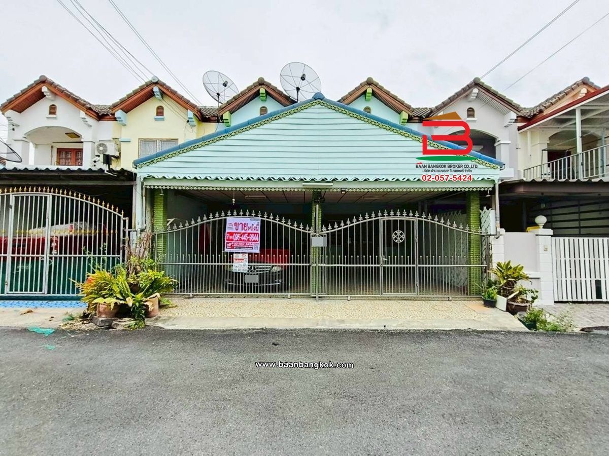 5 Bedroom Townhouse For Rent In Bang Rak Phatthana, Nonthaburi