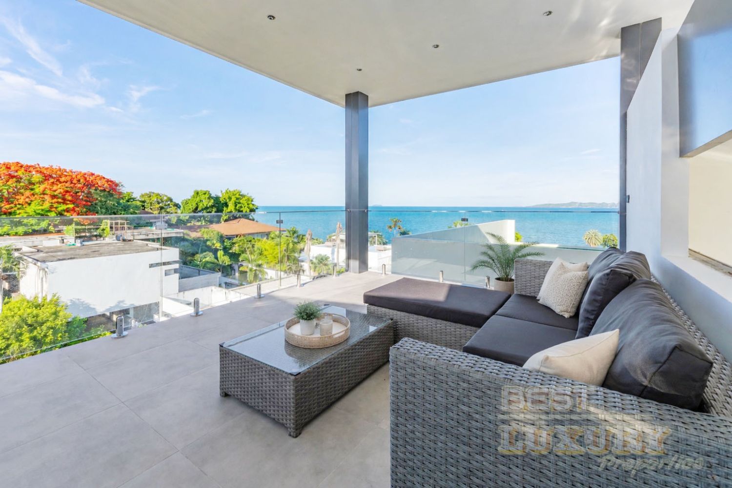 7 Bedrooms House for sale In Majestic Residence Nong Prue Pattaya