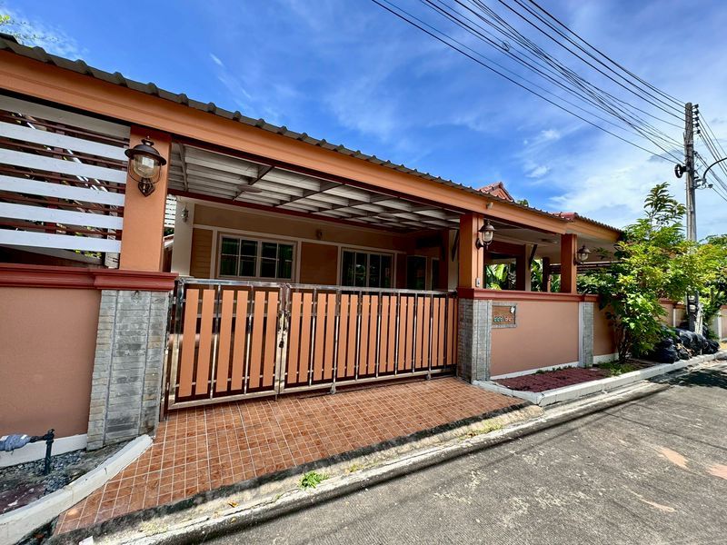 3 Bedroom House For Rent In Nong Kham, Chon Buri