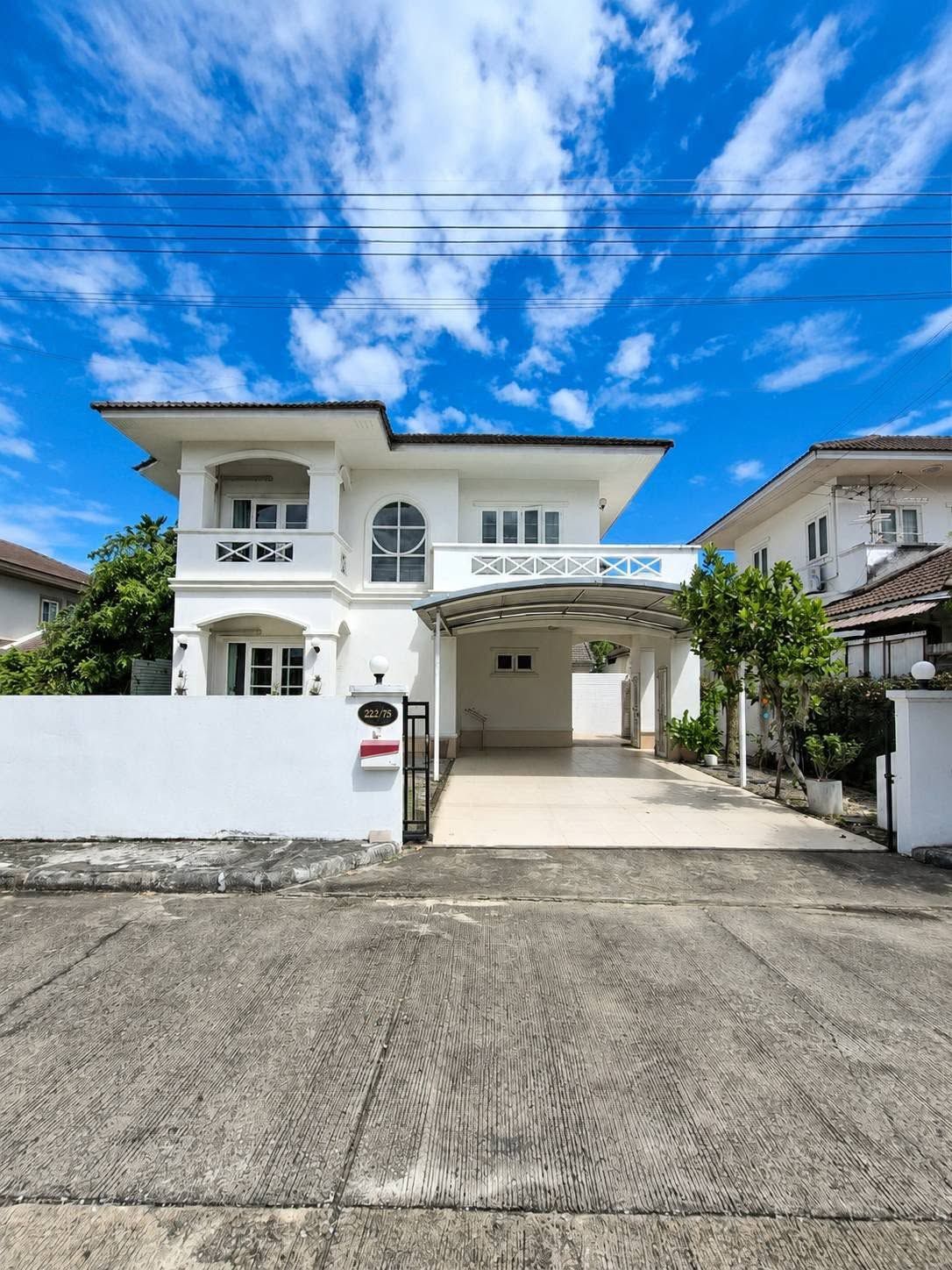 3 Bedroom House For Rent At Tropical Emperor 2
