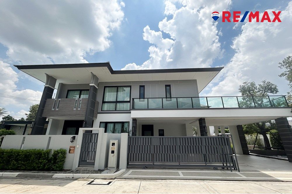 4 Bedrooms House for sale In Patta Prime Nong Pla Lai Pattaya