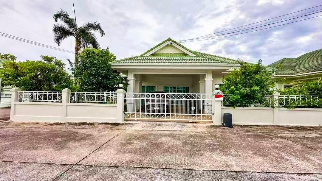3 Bedroom House For Rent At Baan Chalita 2, Nong Pla Lai, Chon Buri