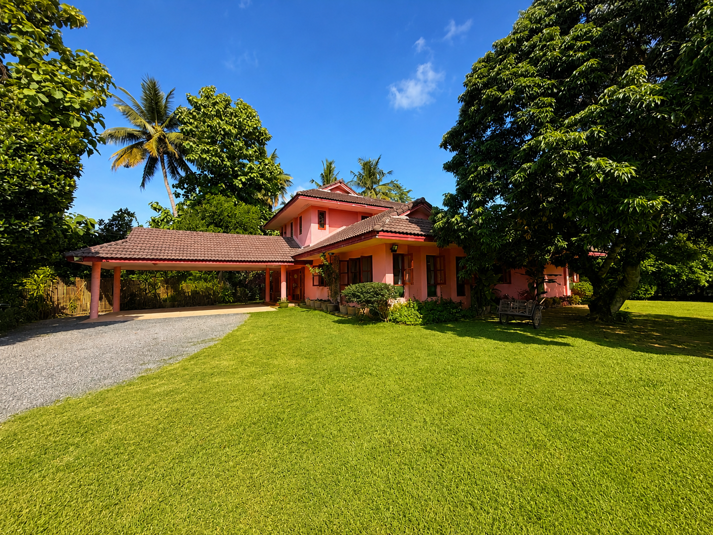 3 Bedrooms House for sale In Pa Phai Chiang Mai