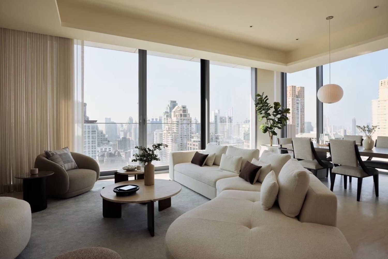 3 Bedrooms Condo for sale In Scope Langsuan Lumphini Bangkok