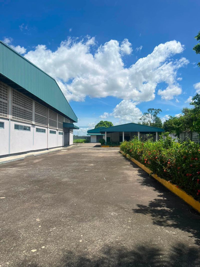 Warehouse for sale In Ban Bueng Pattaya