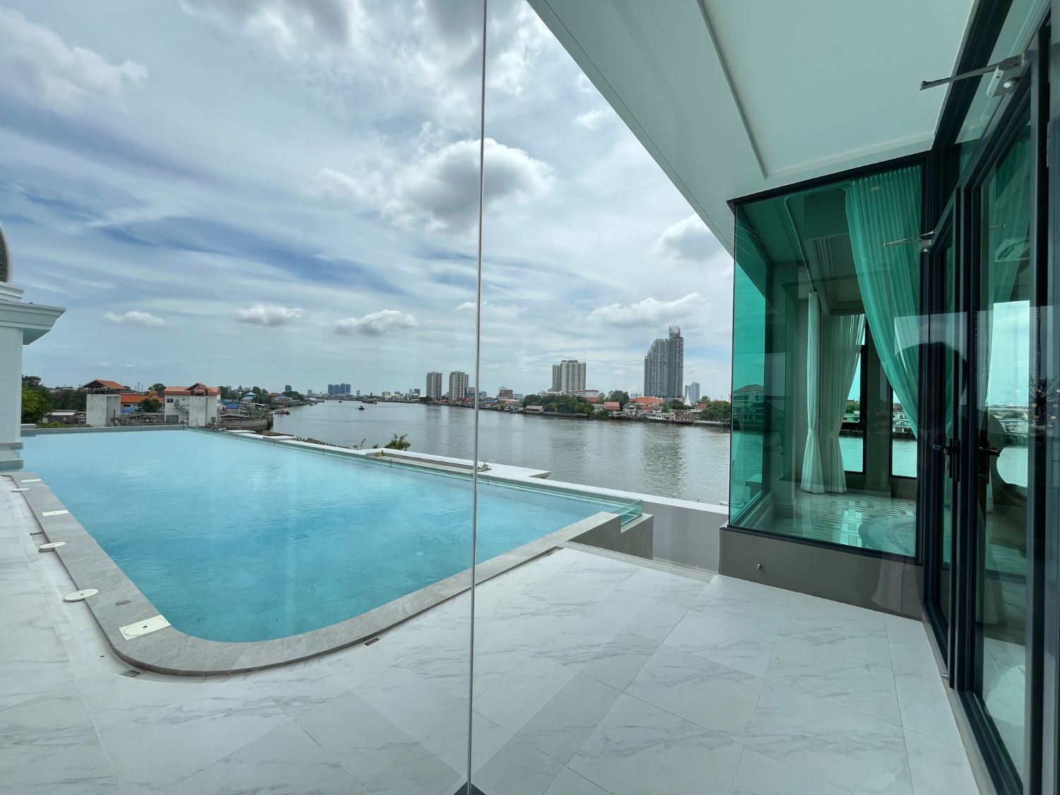 4 Bedrooms House for sale In Bang Phai Nonthaburi