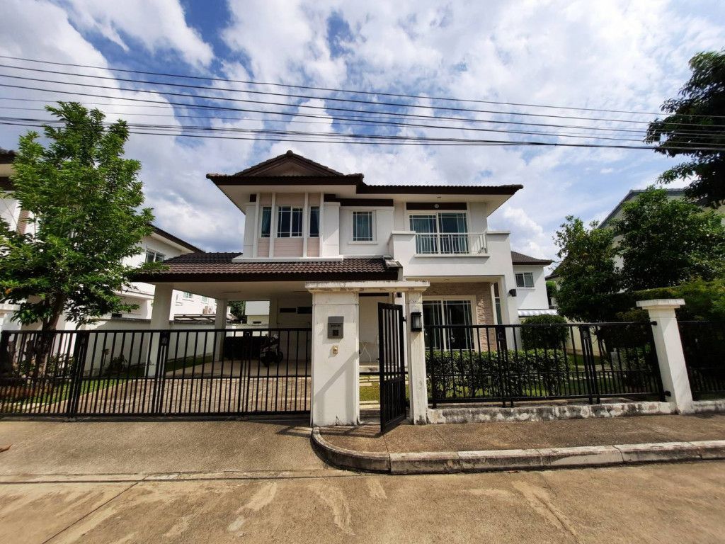 3 Bedroom House For Rent At Siwalee Choeng Doi