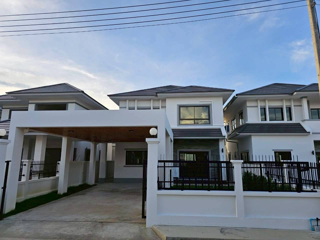 3 Bedroom House For Rent At Bann Jaikaew Aerawan