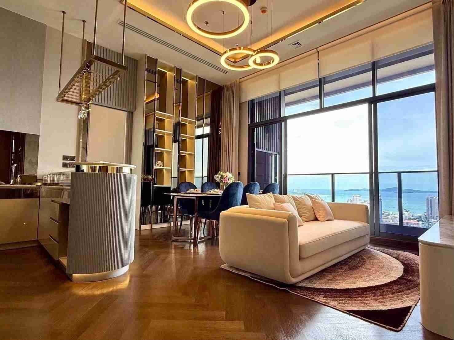 4 Bedrooms Condo for sale In Once Pattaya Condominium Na Kluea Pattaya