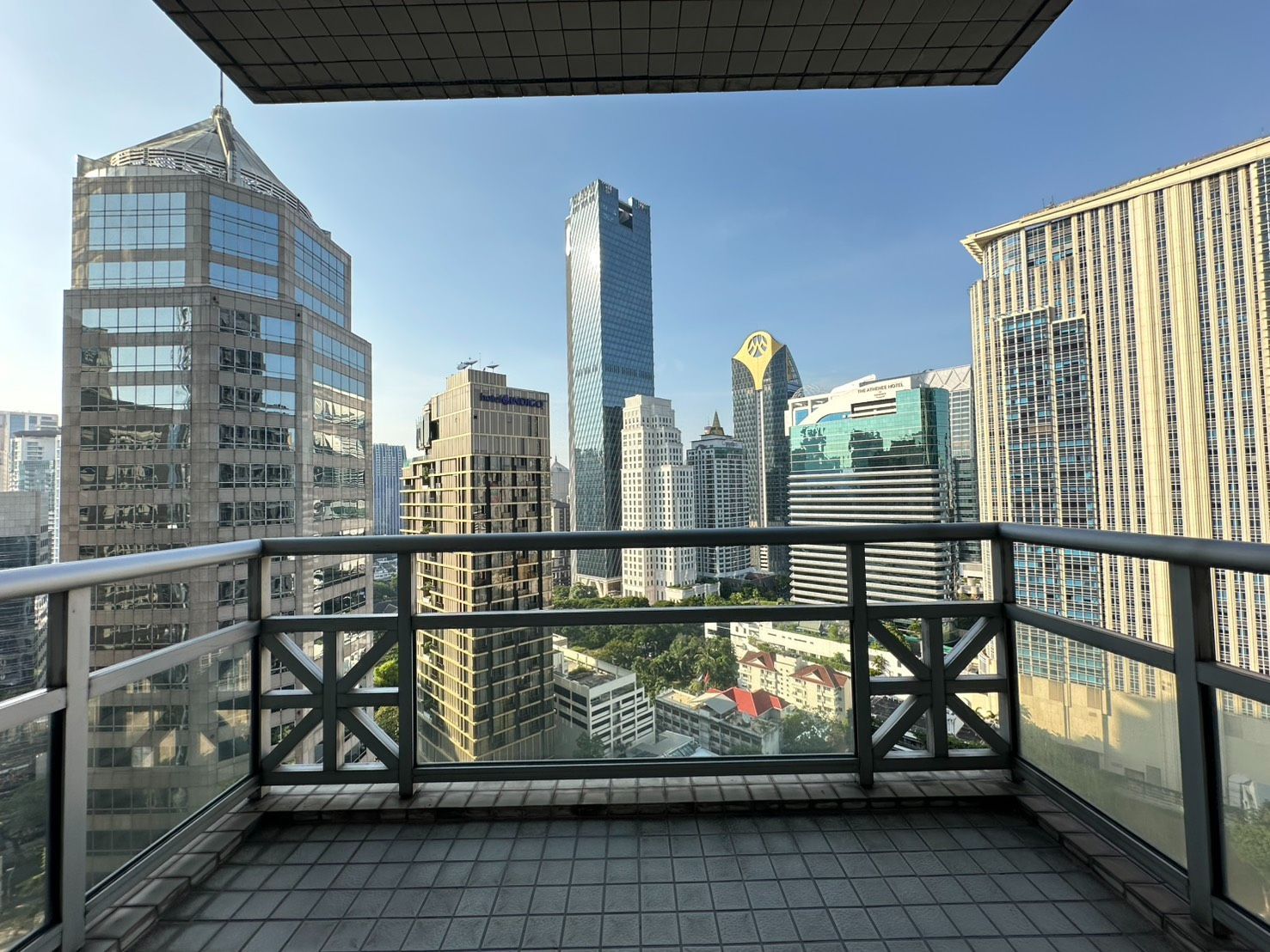 4 Bedrooms Condo for sale In All Seasons Place Lumphini Bangkok