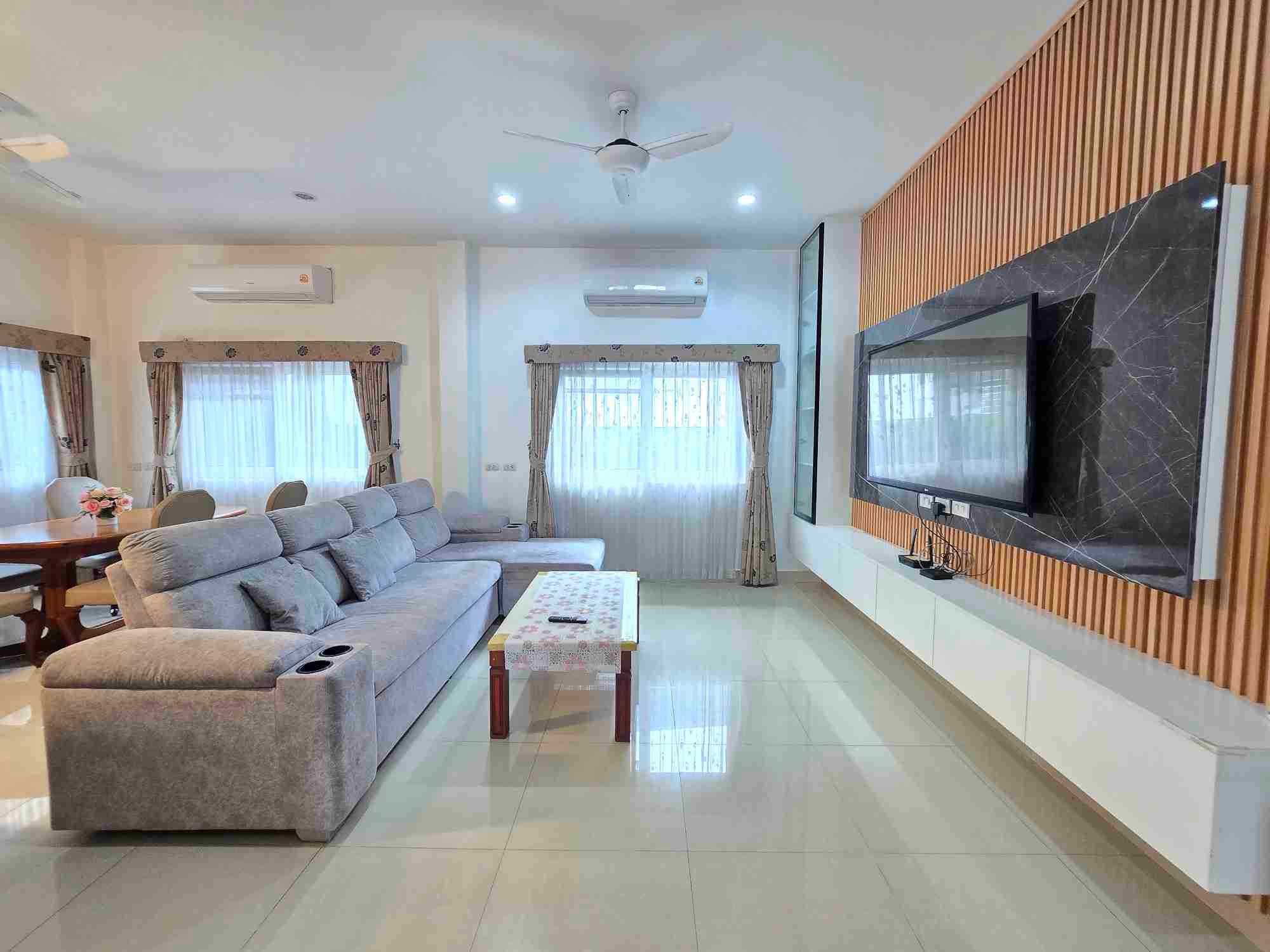 3 Bedroom House For Rent At Ban Panalee