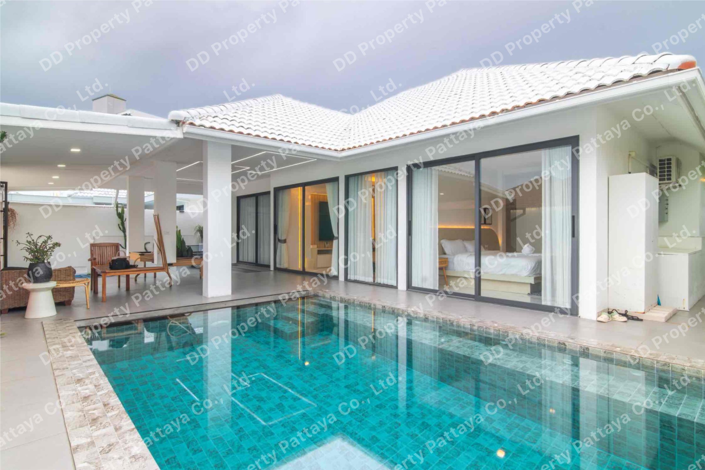 4 Bedroom Villa For Rent In Na Chom Thian, Chon Buri