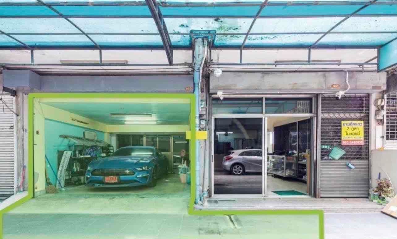6 Bedrooms Shophouse for sale In Wang Burapha Phirom Bangkok