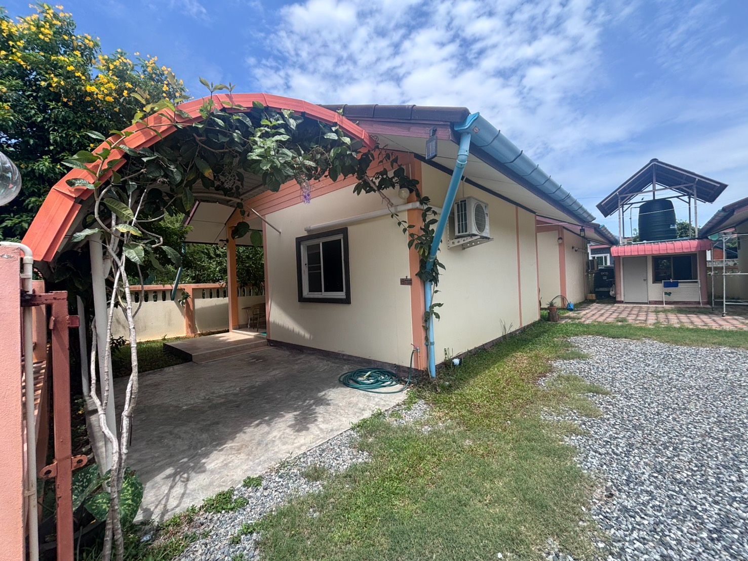 1 Bedroom House For Rent In Phe, Rayong