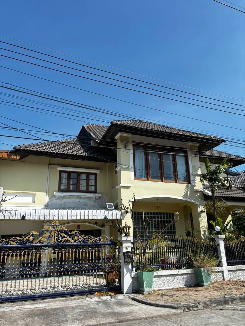 4 Bedroom House For Rent In Saen Suk, Chon Buri