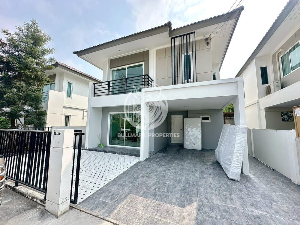3 Bedroom House For Rent In Huai Yai, Chon Buri