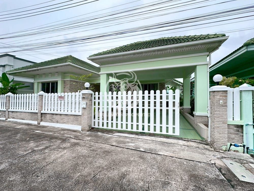 2 Bedroom House For Rent In Nong Pla Lai, Chon Buri