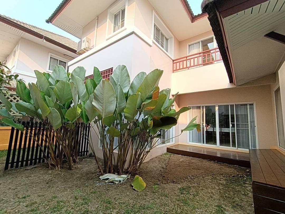 4 Bedroom House For Rent In Chai Sathan, Chiang Mai