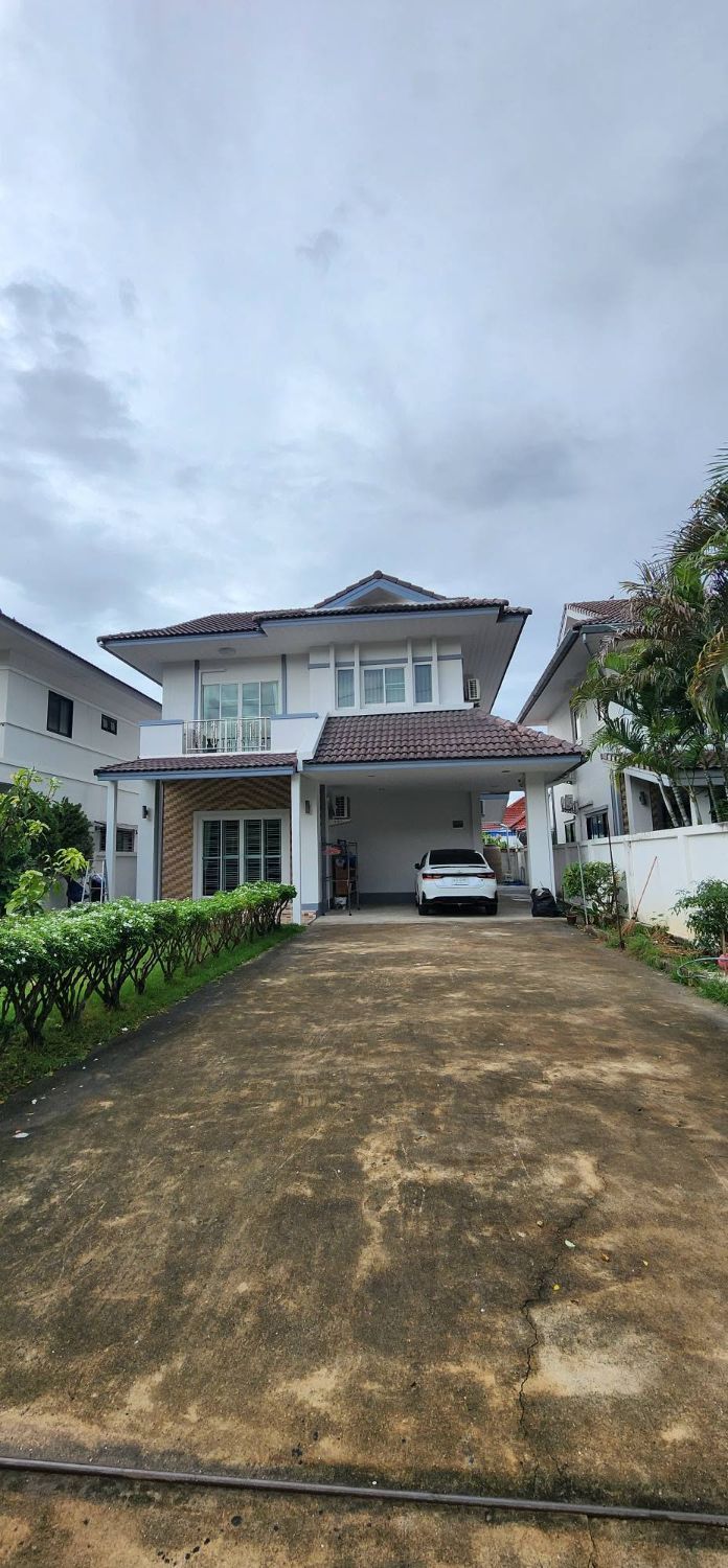 4 Bedroom House For Rent At Bann Jaikaew Aerawan