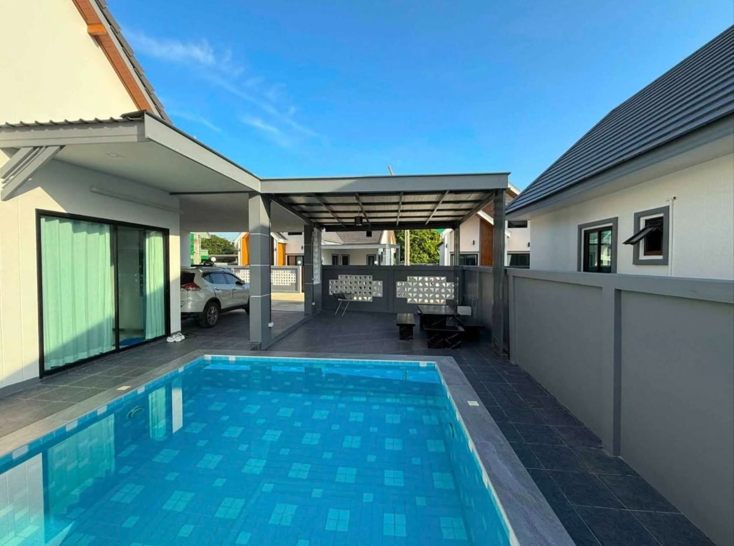 3 Bedroom Villa For Rent In Nong Prue, Chon Buri