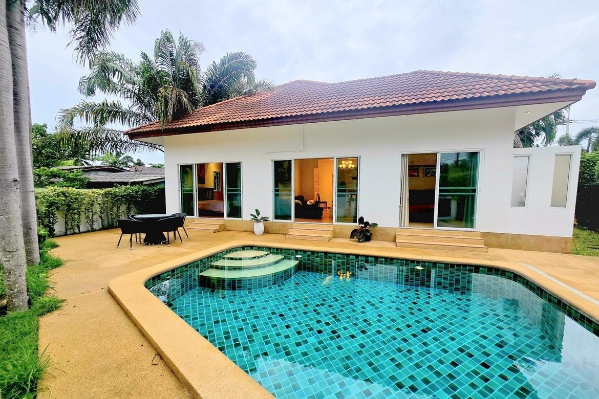 3 Bedroom House For Rent In Nong Prue, Chon Buri