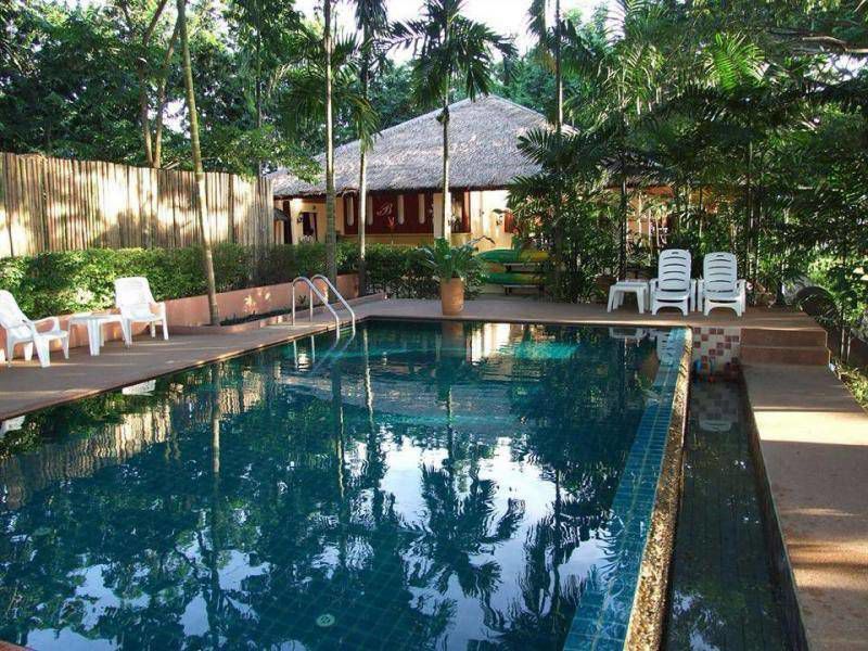 20 Bedrooms Shophouse for rent In Khua Mung Chiang Mai