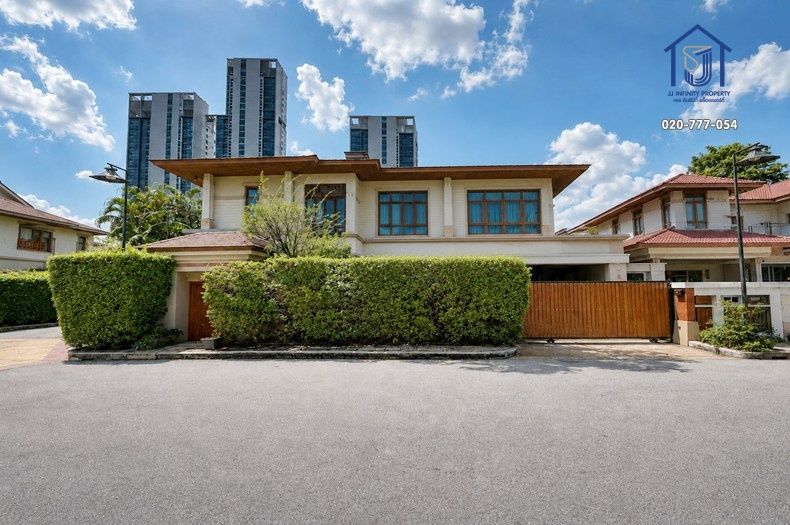 5 Bedrooms House for sale In Siritavara Ekamai Ramintra Lat Phrao Bangkok