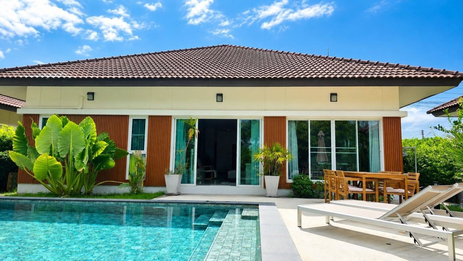 3 Bedroom Villa For Rent At Ban Panalee