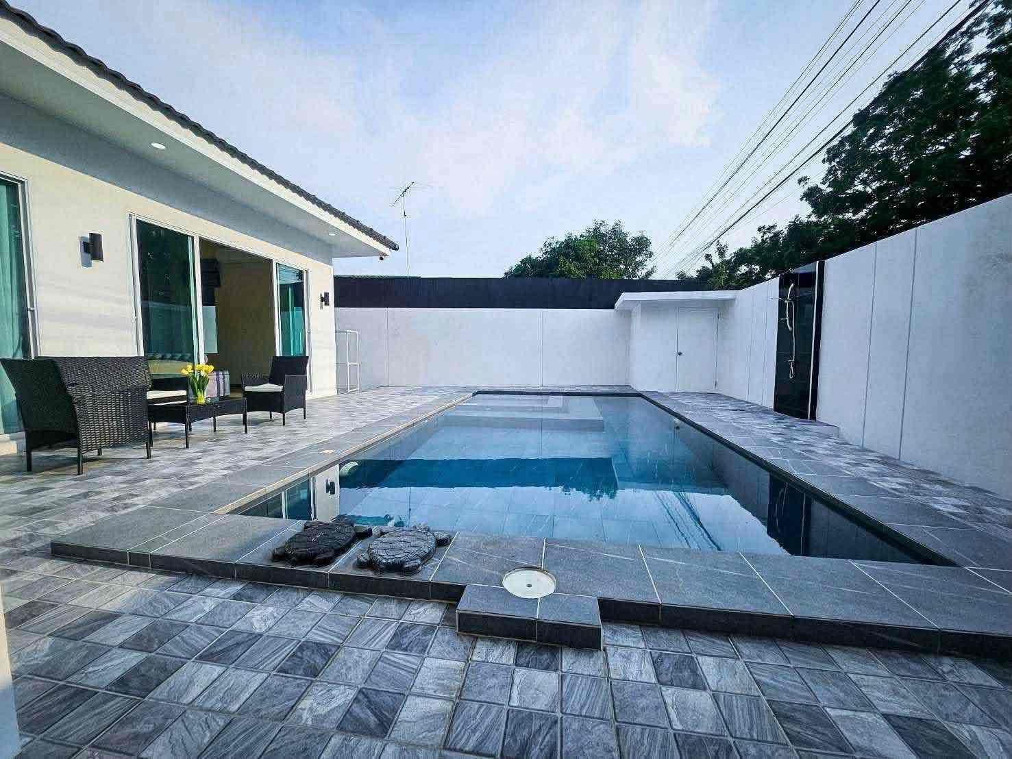 3 Bedroom Villa For Rent In Huai Yai, Chon Buri