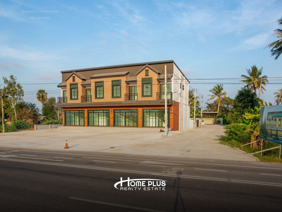3 Bedroom Townhouse For Rent In Cha - Am, Phetchaburi