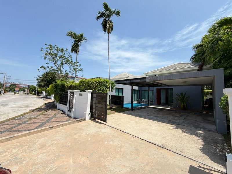 3 Bedroom House For Rent At Sam Muk Thani Village