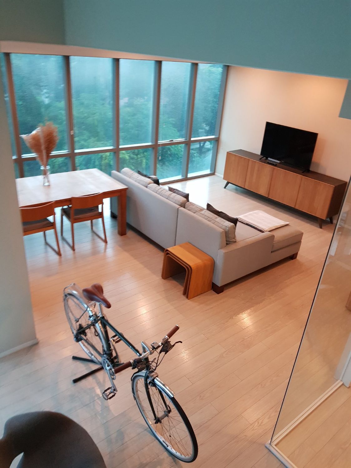 3 Bedrooms Condo for rent In The Room Sukhumvit 21 Khlong Toei Nuea Bangkok