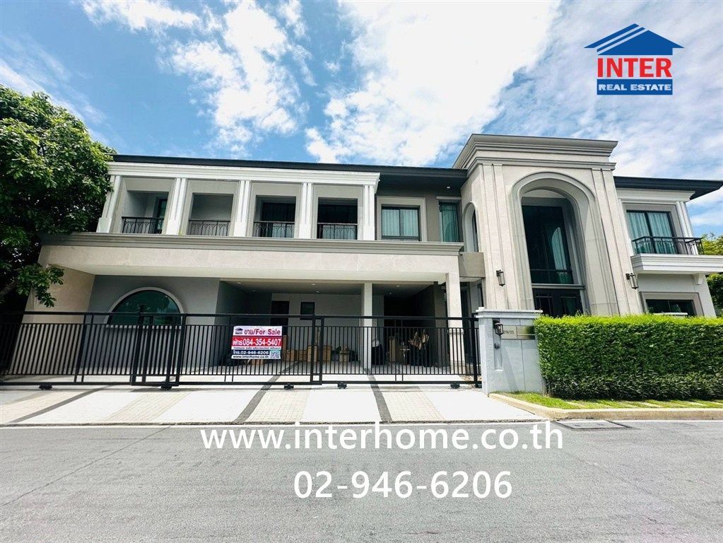 4 Bedrooms House for sale In Grand Bangkok Boulevard Bangna Onnut Dokmai Bangkok