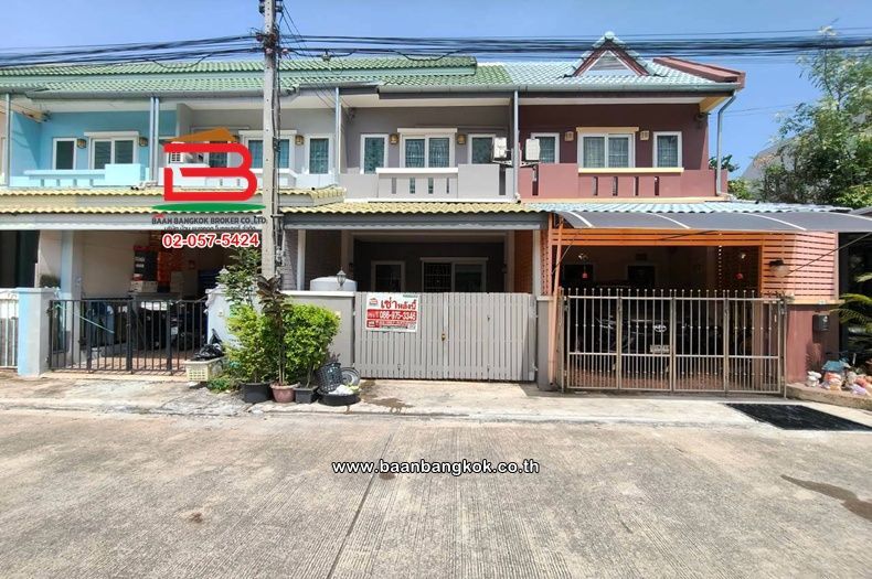 2 Bedroom Townhouse For Rent In Bueng Yi Tho, Pathum Thani