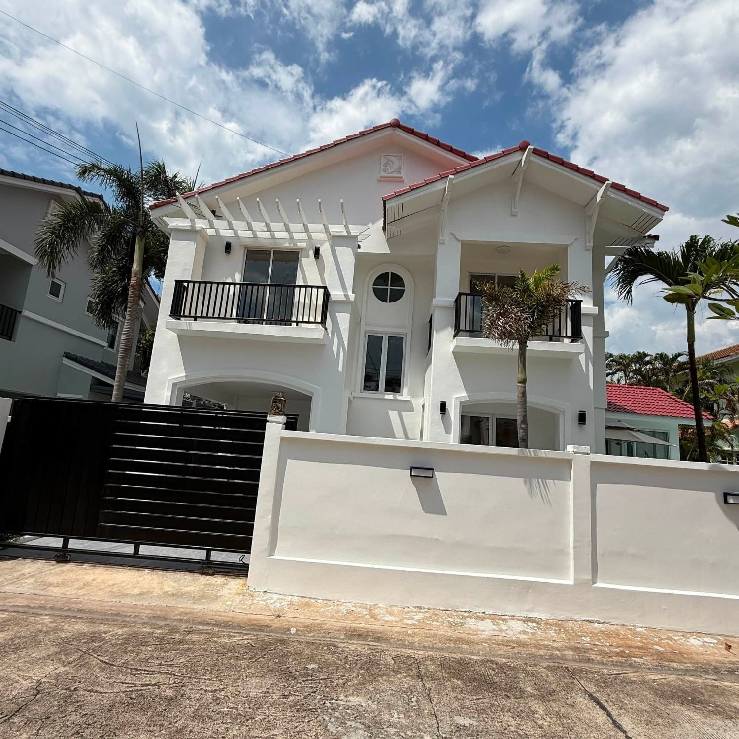 4 Bedroom Villa For Rent At Baan Fah Rim Haad