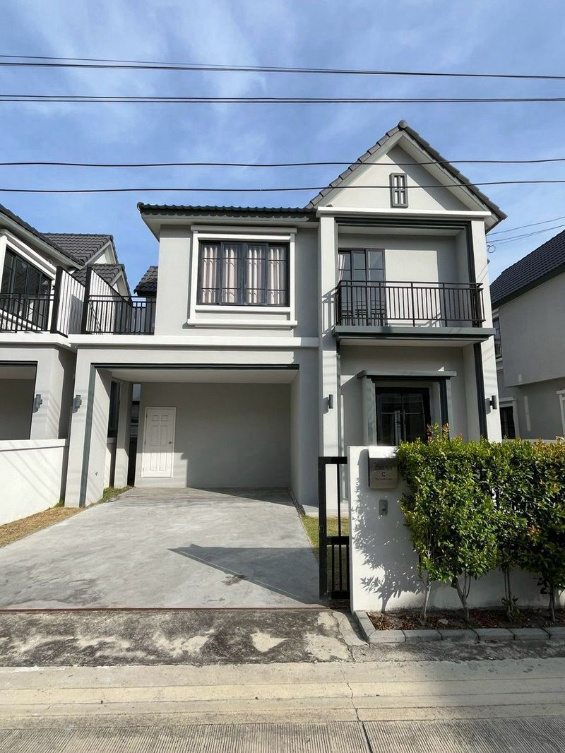3 Bedroom House For Rent In Phan Thong, Chon Buri