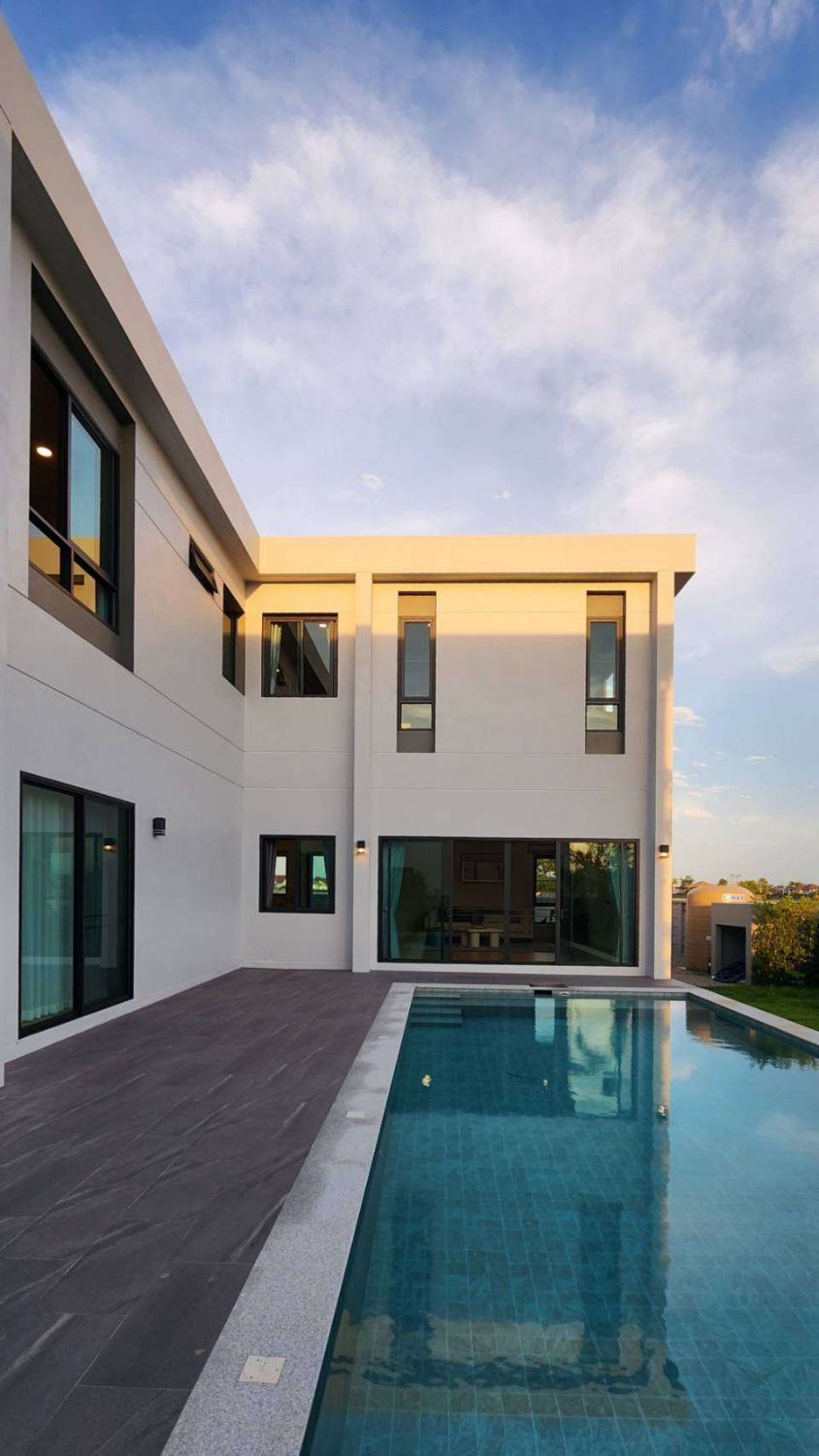 6 Bedroom House For Rent In San Phak Wan, Chiang Mai