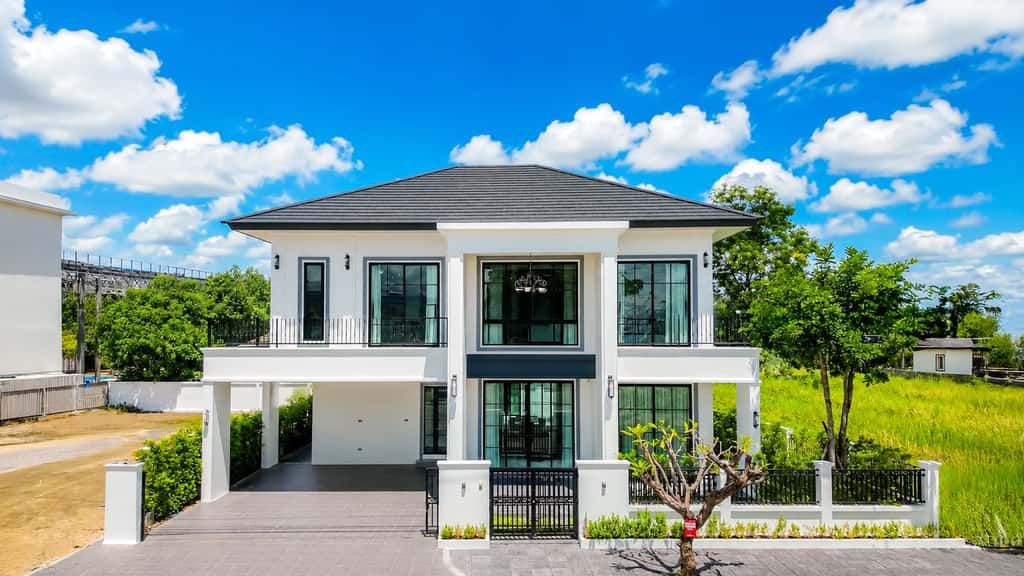 4 Bedroom House For Rent In Ban Waen, Chiang Mai