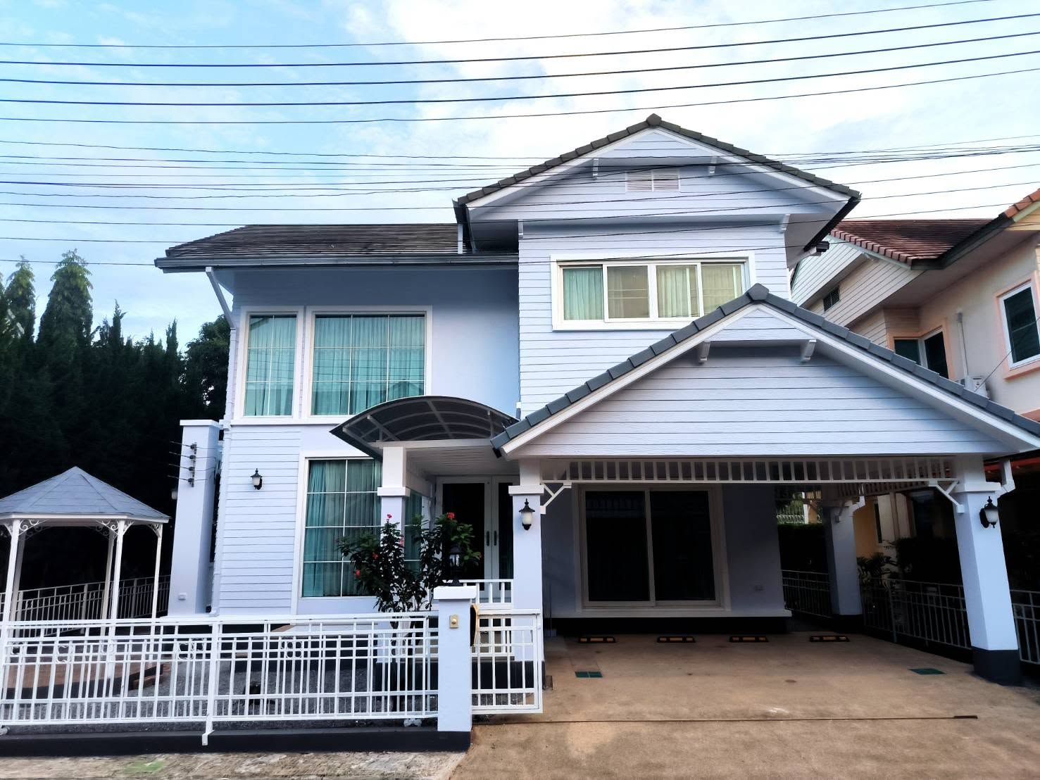 3 Bedroom House For Rent At Baan Panon