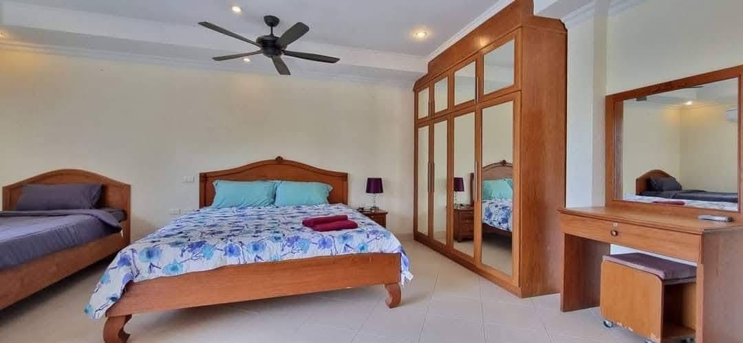 5 Bedroom Villa For Rent In Nong Prue, Chon Buri