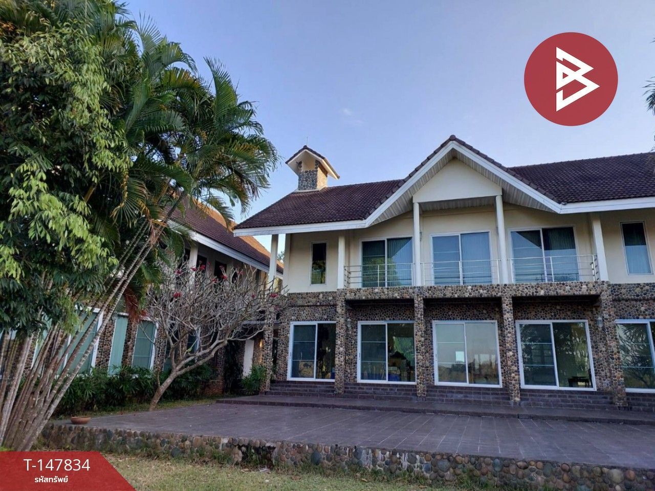 Hotel for sale In Chiang Khian Chiang Rai