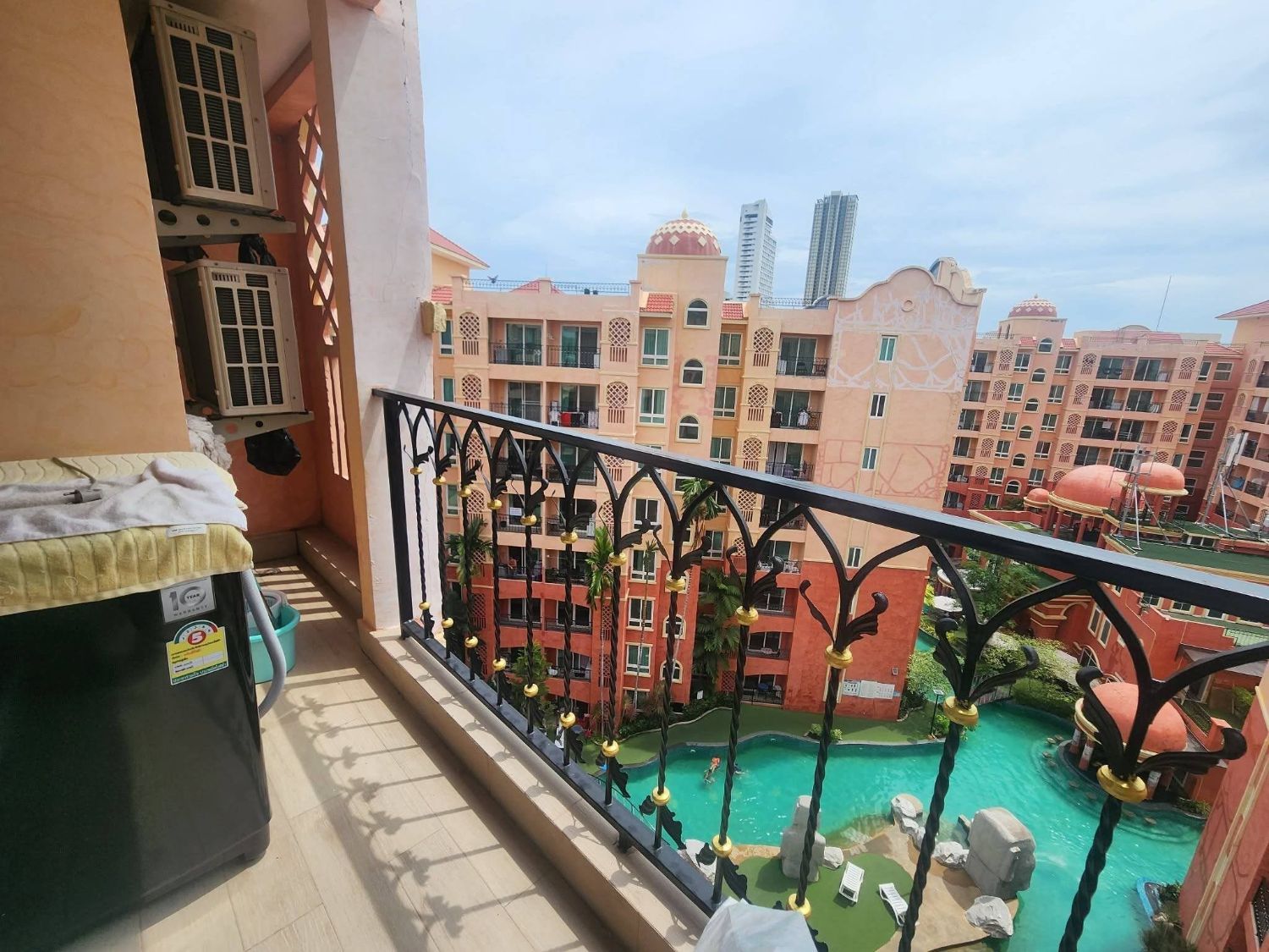 1 Bedroom Condo For Rent At Seven Seas Resort