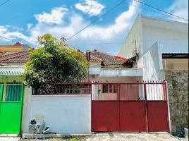 4 Schlafzimmer Villa zu verkaufen in Tambaksari, East Jawa, Tambaksari