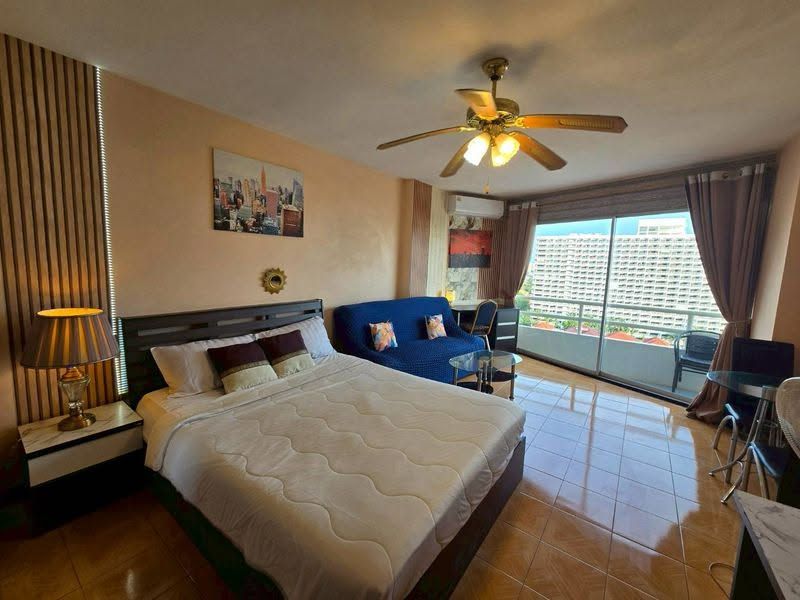 Studio Condo For Rent At View Talay 1